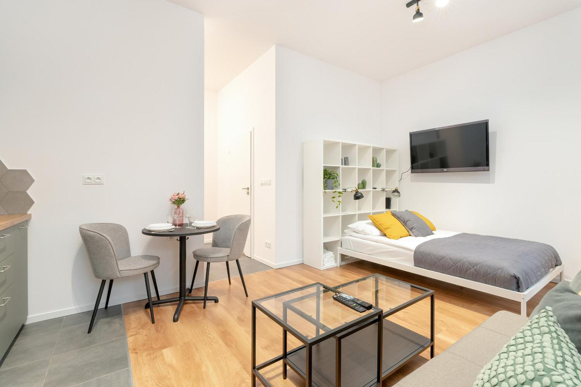 Cozy Studio With Balcony And Free Garage By Noclegi Renters بوزنان المظهر الخارجي الصورة